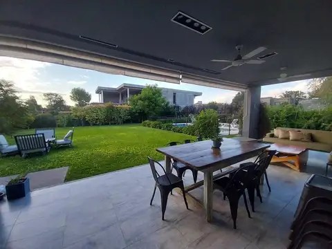 Casa en Venta B° Buenos Aires Golf