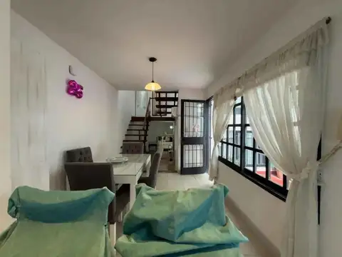 Depto Tipo Casa en Venta 15 años