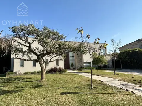 Casa en Venta de 6 dormitorios