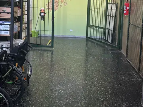 Galpon en Venta en Villa del Parque, USD 290.000