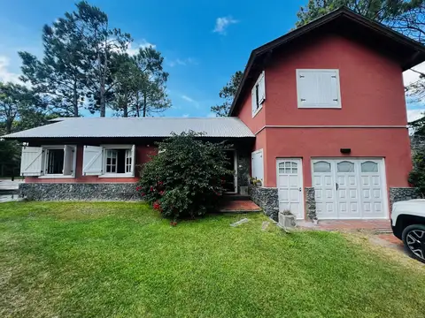 Casa en Alquiler de 3 dormitorios