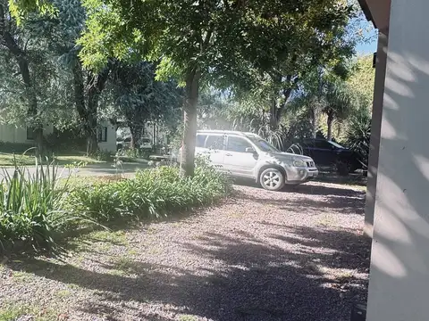 Casa 5 ambientes con 4 baños