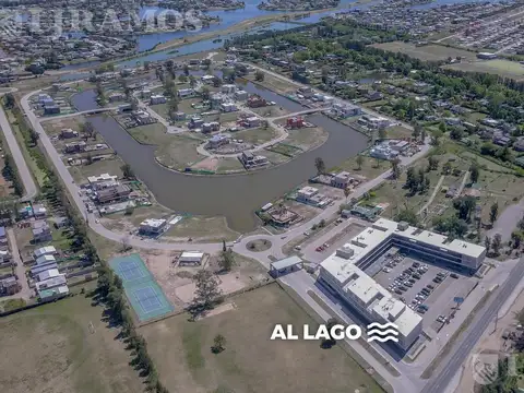 Terreno al agua  en venta en Laguna Grande