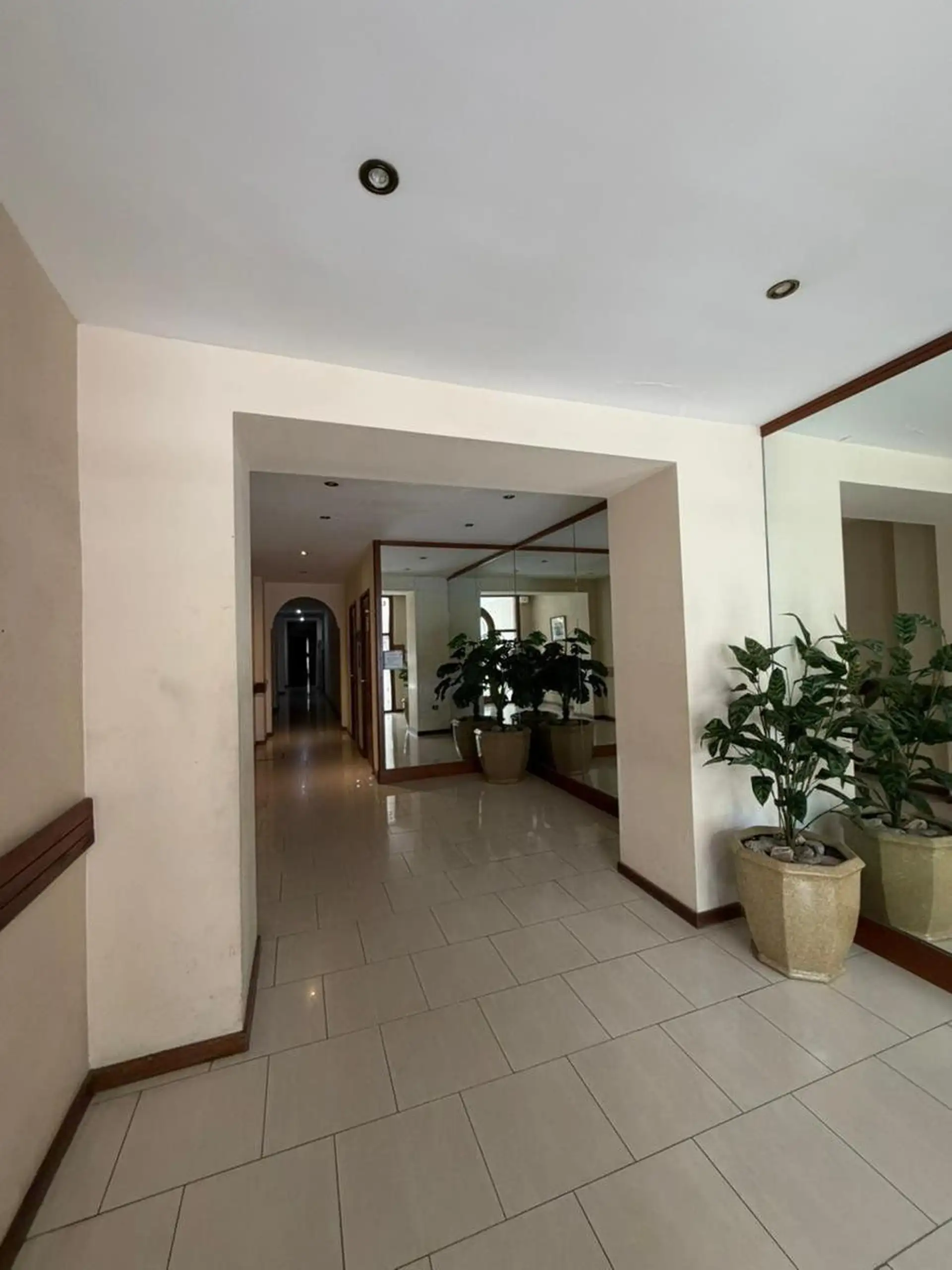 Departamento en venta 3 ambientes a la calle con balcón