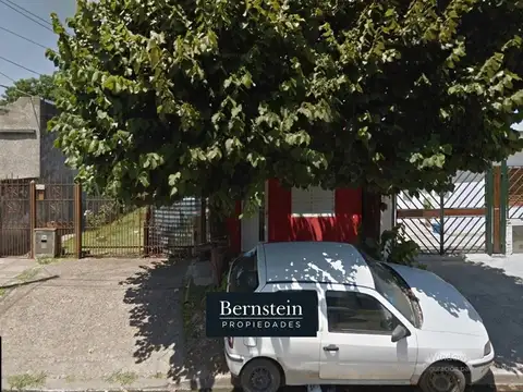 CASA EN VENTA :: 4 AMB :: ITUZAINGO