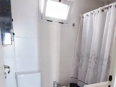 VENTA MONOAMBIENTE EN LANUS CENTRO