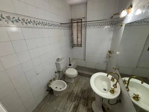 Departamento de 3 Dormitorios - Exelente Ubicacion en el Centro de Cordoba