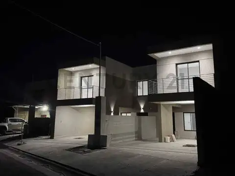 Casa en Venta en Countries y Barrios Cerrados en Guaymallen, USD 130.000