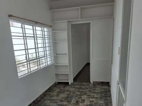 Casa en Alquiler de 1 dormitorio