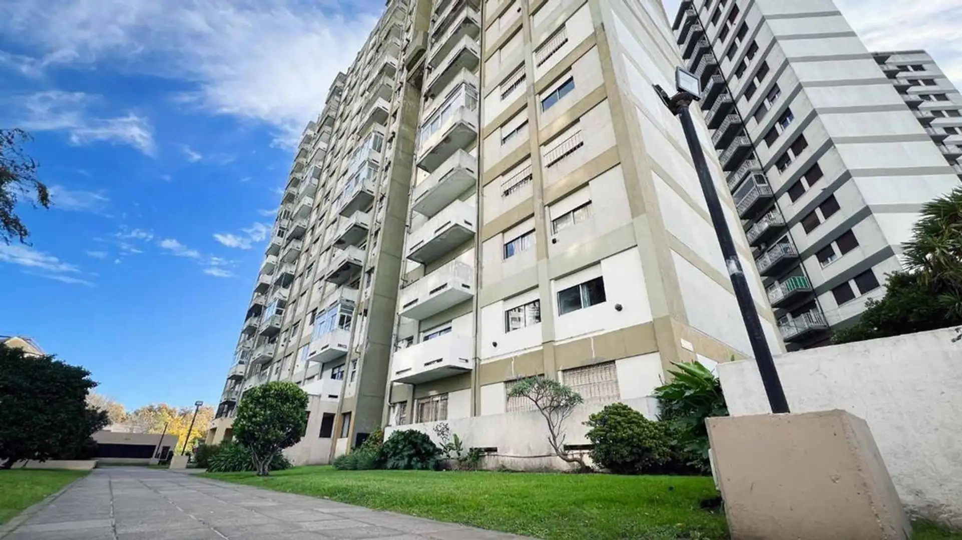 VENTA Departamento 3 ambientes Barrio Sarmiento
