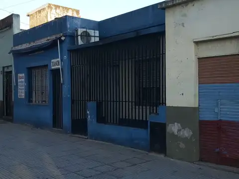 Venta Casa a Refaccionar 4 Ambs 2 Cocheras Lugano