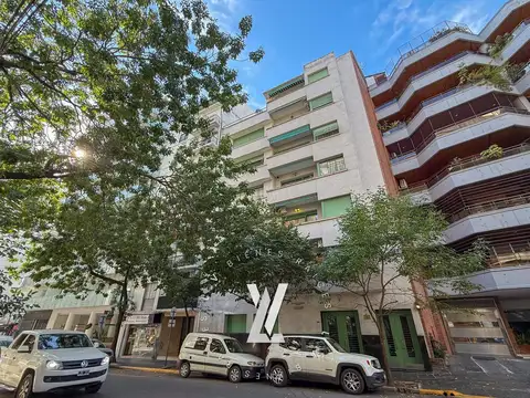 Departamento 5 ambientes en venta en Recoleta