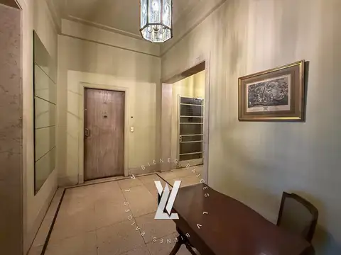 Departamento 5 ambientes en venta en Recoleta