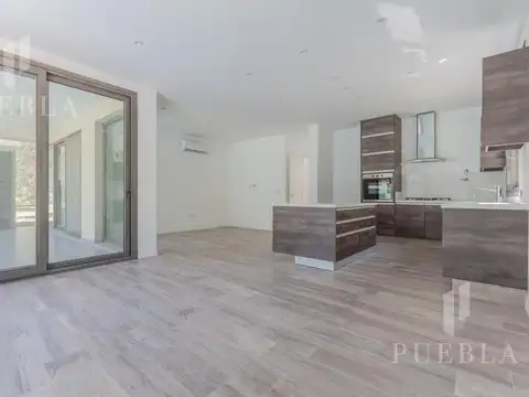 CASA EN ALQUILER EN SAINT THOMAS OESTE 7 AMBIENTES