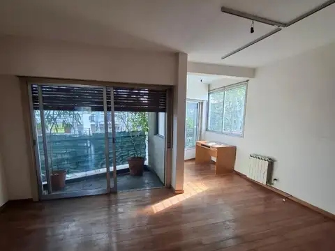 Depto Tipo Casa en Venta 40 años