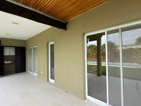 Casa en Venta en La Cañada - Los Arces, USD 185.000