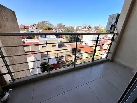 Depto 2 amb BALCON ATICO Y LAVAD Villa Lynch