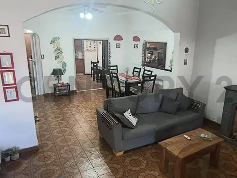 Maestra Rocha Montarcé 1300, Piso 0