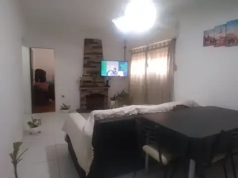 Depto Tipo Casa en Venta de 4 ambientes