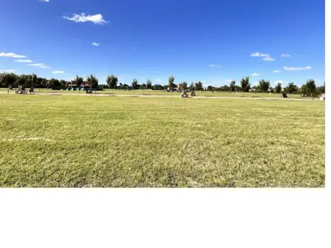 VENTA LOTE EN BARRIO LOS CARDOS PILAR