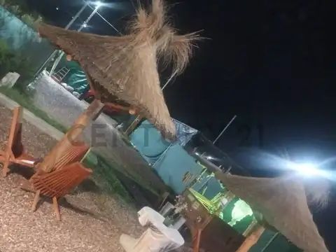 Venta de Quincho con pileta