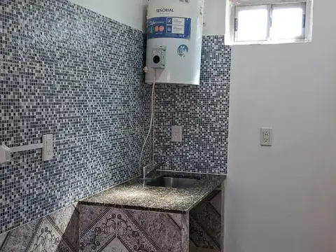 Dpto Monoambiente.apto para 1 sola persona.