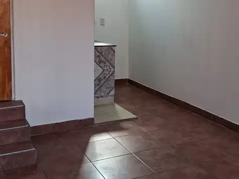 Dpto Monoambiente.apto para 1 sola persona.