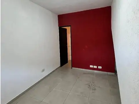 Galpon en Alquiler en Lanus Oeste, USD 4.000