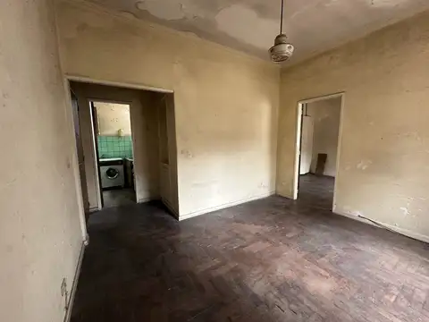 Depto Tipo Casa en Venta 70 años