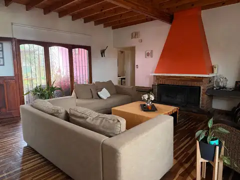 Casa en Venta en Juan María Gutiérrez, USD 160.000