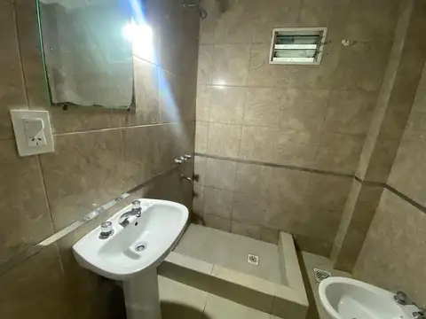 Depto Tipo Casa en Alquiler 56 años