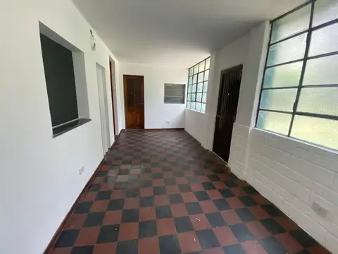 Depto Tipo Casa en Alquiler de 2 dormitorios