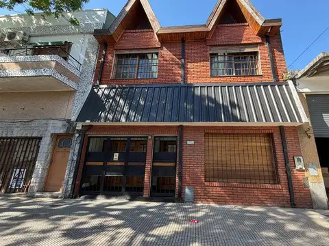 Venta casa 5 amb. Villa Santa Rita Pileta+Cocheras