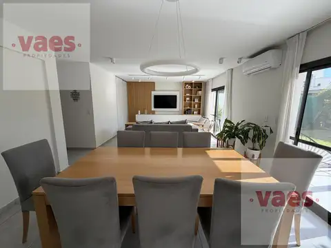 Casa en Venta en Countries y Barrios Cerrados en Córdoba Capital, USD 310.000