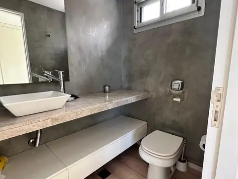 Casa en Alquiler de 3 dormitorios