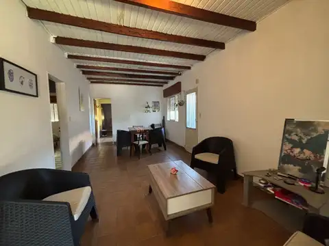 CASA EN VENTA EN BRAGADO ZONA CENTRICA