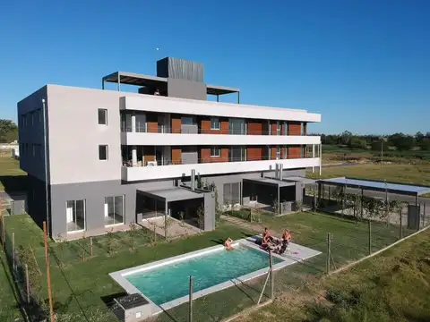 ALQUILER 2 dormitorios con cochera CONDO TIERRA NUEVA 1