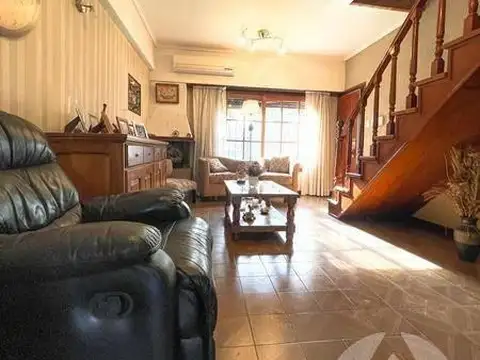 Casa en Venta en Monte Grande, USD 260.000