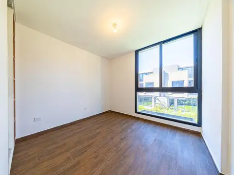 Departamento en Venta en Fisherton, USD 220.000