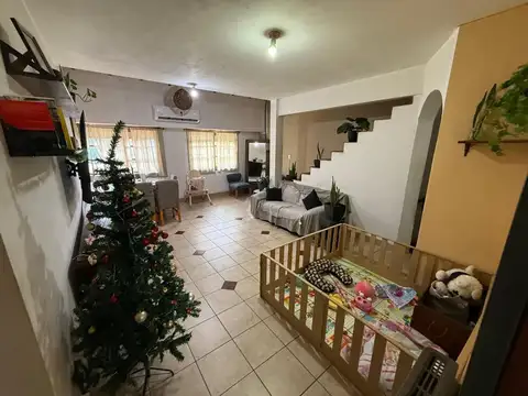 Depto Tipo Casa en Venta en Munro, USD 159.000