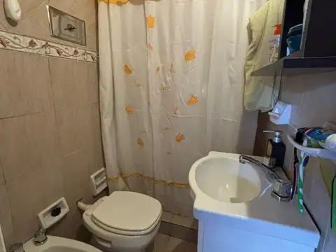 Venta de Casa de Pasillo con terraza exclusiva