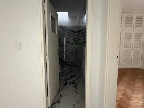Casa 5 ambientes con 1 baño