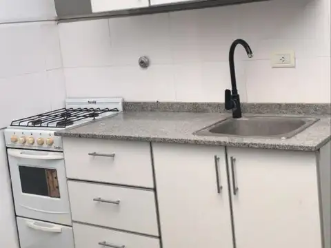 Depto Tipo Casa en Alquiler de 2 ambientes