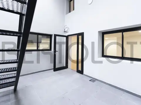 Depto Tipo Casa en Venta en Villa Crespo, USD 189.000