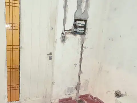 Depto Tipo Casa en Venta 63 años