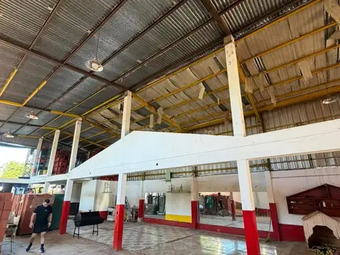 Galpon en Venta en Posadas, USD 250.000