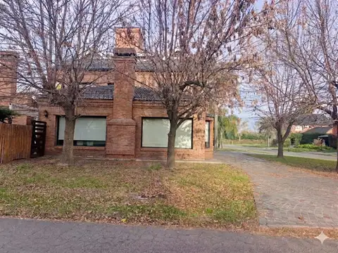 Casa en Venta de 5 dormitorios