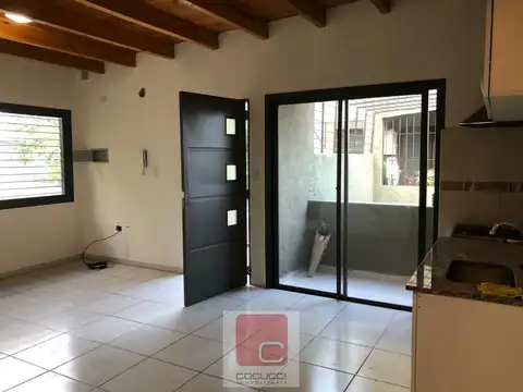 Departamento 4 ambientes con 1 baño