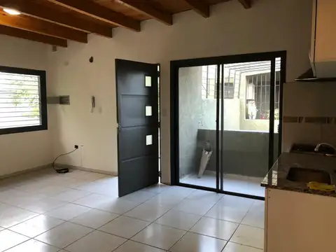 Departamento 4 ambientes con 1 baño
