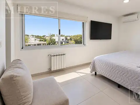 Casa 6 ambientes con 3 baños
